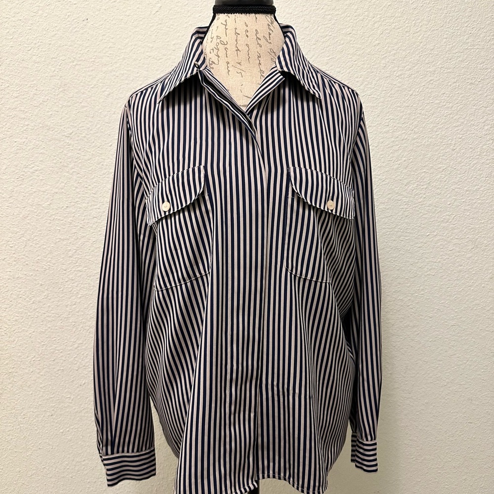 💥LAST CHANCE💥 Preston & York Navy and Beige Striped Shirt